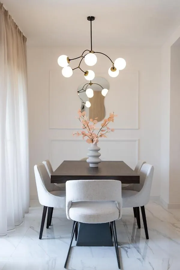 Apartment Cosmopolitan **** Spalato