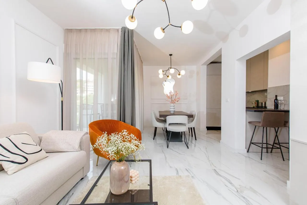 Apartment Cosmopolitan **** Spalato